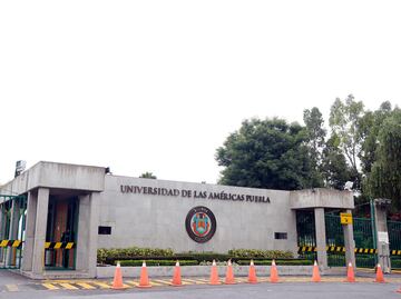 No hubo invasión en la UDLAP, opina Barbosa