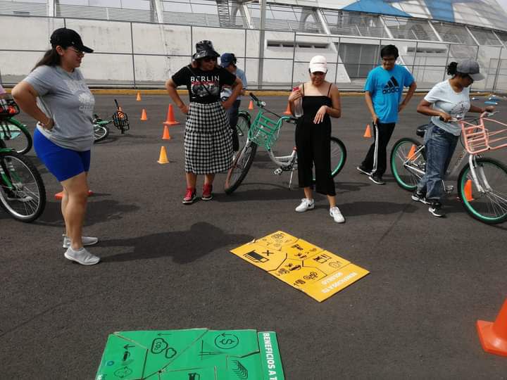 La BUAP fomenta el uso responsable de la bicicleta y la cultura vial | Foto: Facebook Departamento de Transporte BUAP