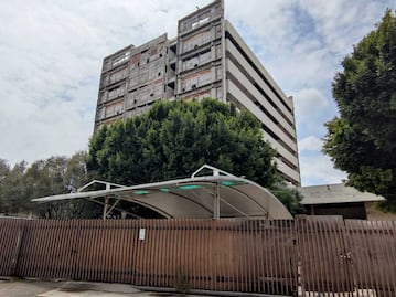 IMSS San Alejandro se demolerá y ahí mismo se construirá, anuncia Barbosa