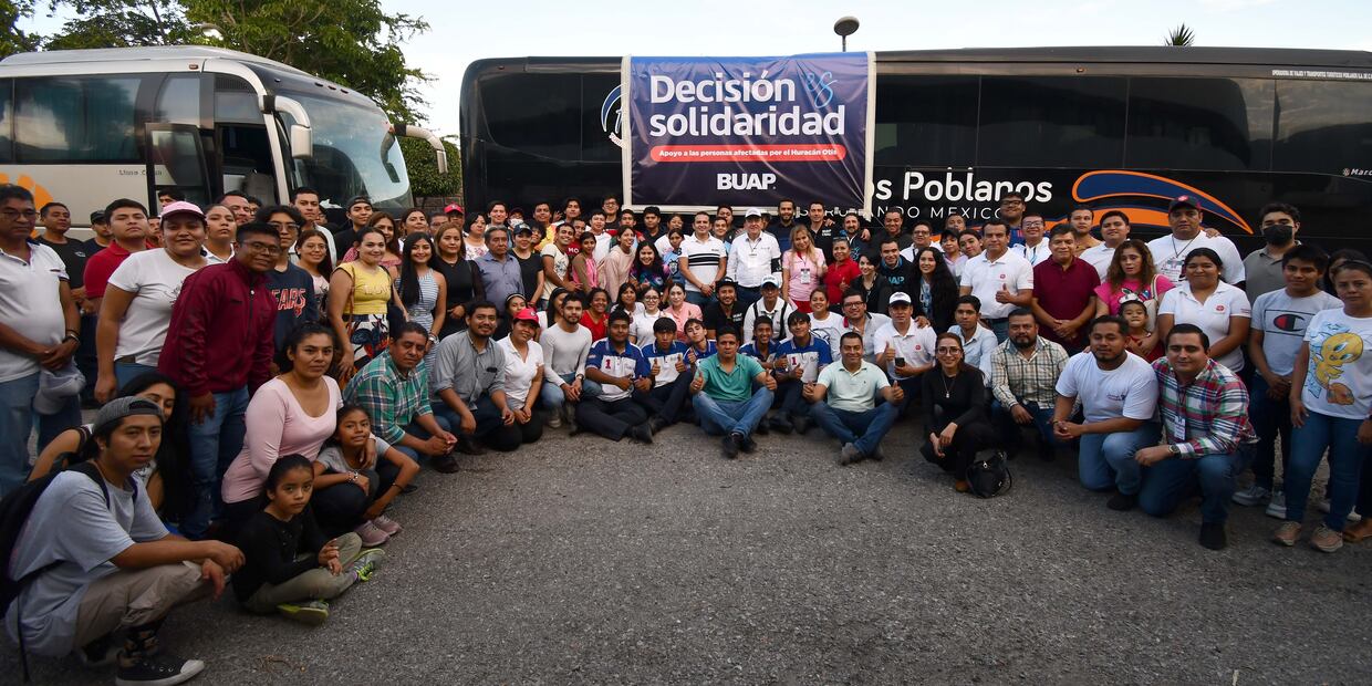 BUAP entrega  30 toneladas de víveres en apoyo a damnificados de Guerrero | Fotos BUAP para El Universal Puebla