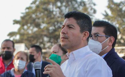 La ley permite otorgar concesión de diez años en paraderos: Lalo Rivera