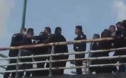 Exhiben a policías municipales de Puebla y Huejotzingo en redes sociales