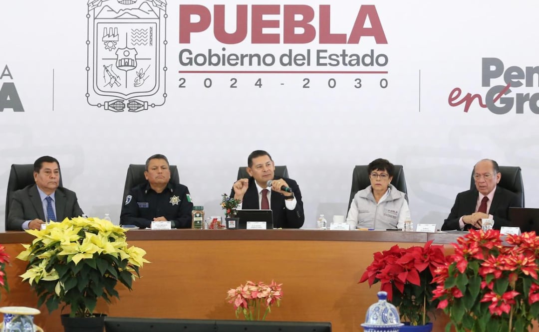 El mandatario estatal calificó de inmoral la deuda de 4 mil 300 mdp por la construcción del CIS | Foto: Gobierno del Estado