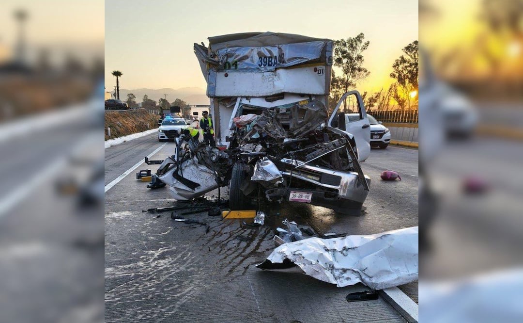 Hoy martes 24 de marzo se reportan accidentes en la autopista Mexico-Puebla | Foto: @Jorge Becerril JB/8