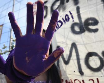 Hallan a mujer asesinada a golpes en Tlacuilotepec