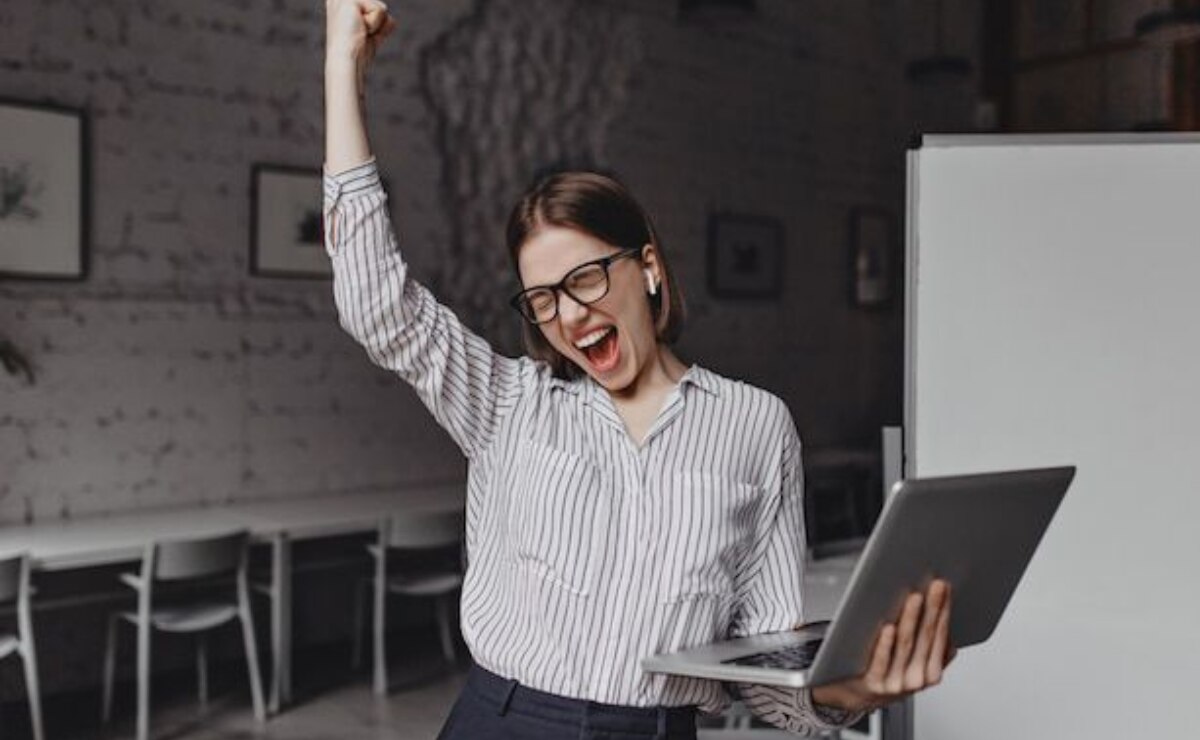 Estos 7 signos zodiacales serán bendecidos de éxito y fortuna del 27 al 30 de marzo, gracias a la Luna Llena