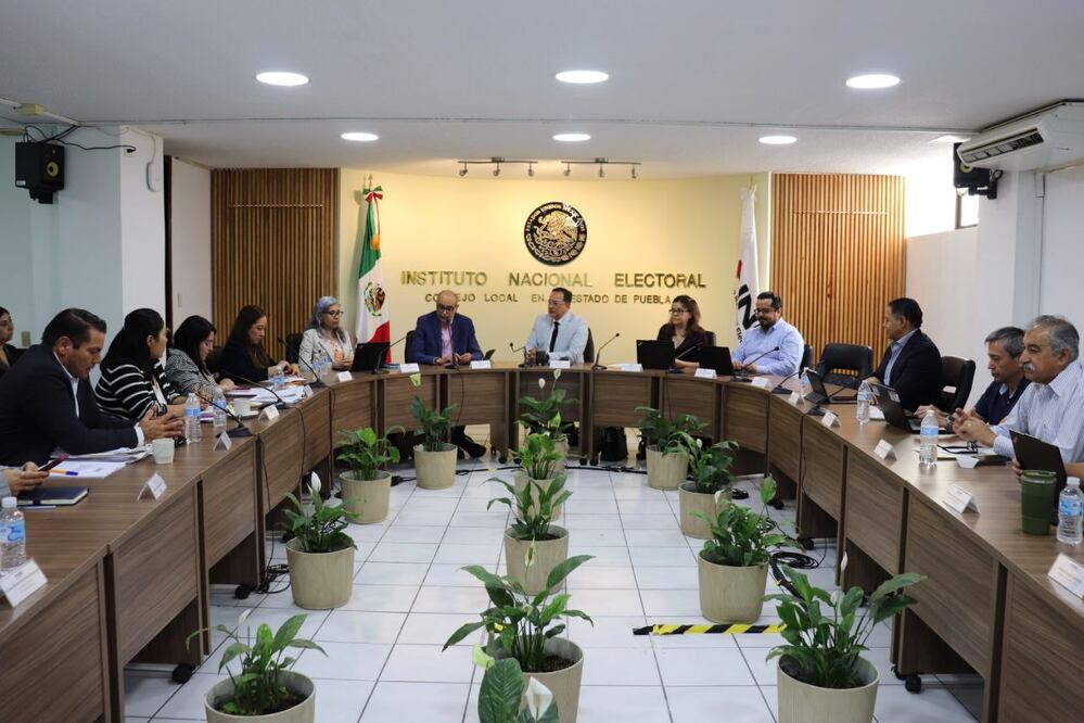 Reportan avances para las elecciones extraordinarias en Puebla | Foto: INE