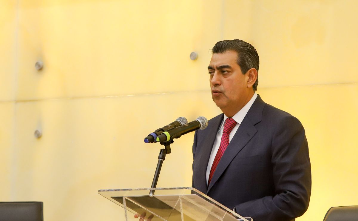 Sergio Salomón rinde segundo informe ante el Congreso de Puebla