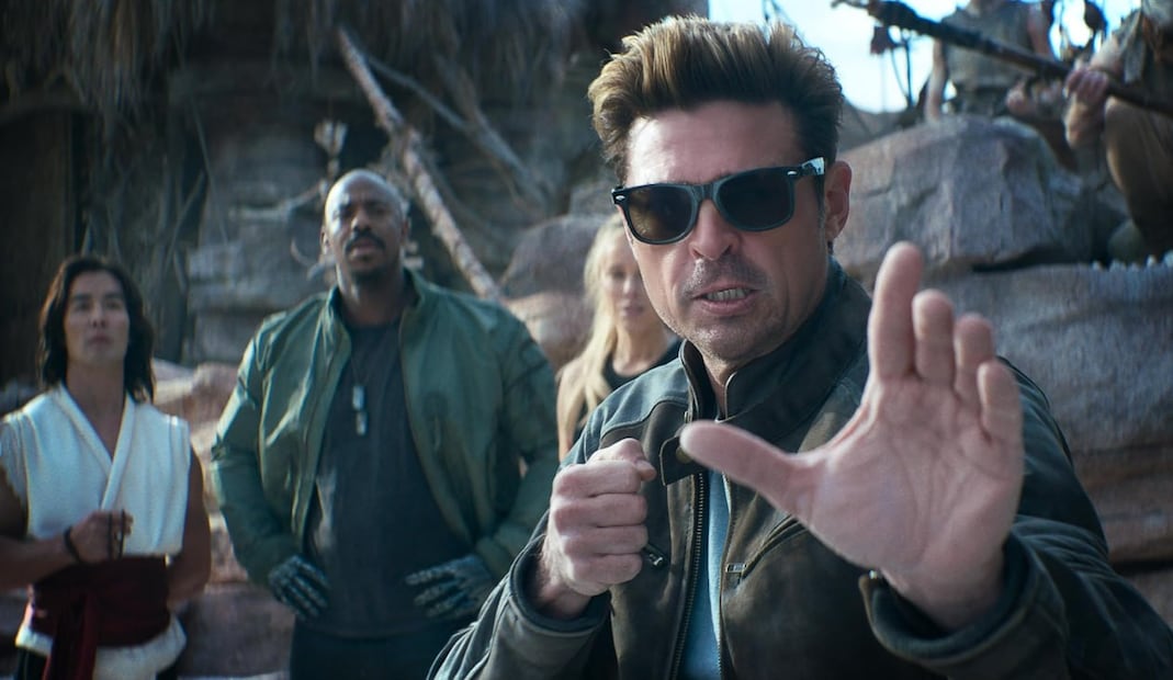 A pesar de la gran diferencia de edad, Karl Urban entrega un Johnny Cage reconocible dentro de la franquicia, con grandes momentos que serán recordados por los fans | Foto: Warner Bros
