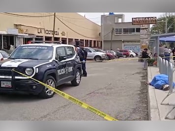 Indigente muere frente al mercado Morelos