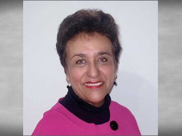 Doctora Teresa Márquez Cabrera con el premio “Dr. Jaime Kravzov Jinich” 2024 en la BUAP