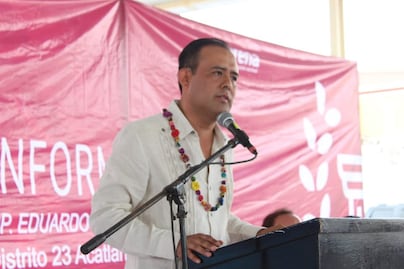 Eduardo Castillo López rindió su tercer informe de actividades legislativas