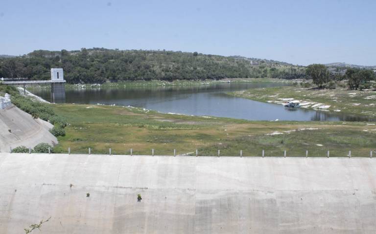 La presa de Valsequillo se encuentra por encima del 50 por ciento de su capacidad hasta este lunes, mientras que la presa de Necaxa, ubicada en el municipio de Huauchinango, ha superado el 56.3 por ciento.

Foto: Producción El Universal Puebla