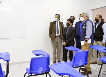 Lilia Cedillo supervisa obras de remodelación en la Facultad de Medicina