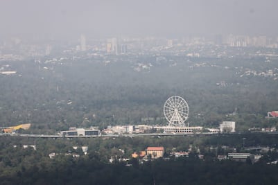 Vehículos contaminan el 80 por ciento del aire en Puebla