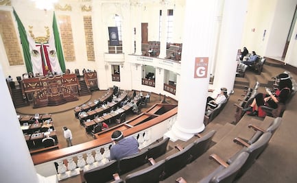 1.3 millones de pesos adeuda el Congreso de CDMX por tóneres