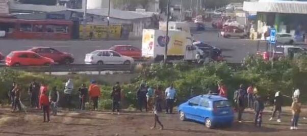 Se desata trifulca entre comerciantes por predio de la Central de Abastos