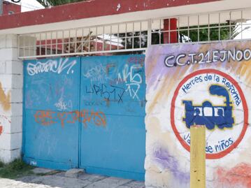 Continúan cerradas 480 escuelas que fueron vandalizadas durante el confinamiento