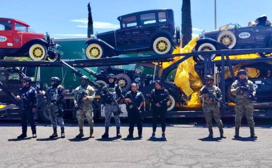 Así recuperaron la nodriza robada con autos de colección en la autopista Puebla-Orizaba