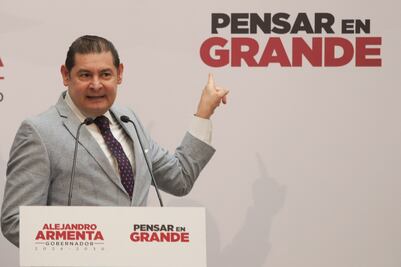 Alejandro Armenta anuncia cambios a la estructura de gobierno