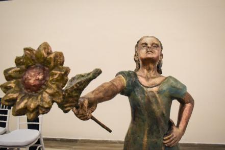 Recuerdan legado de Cecilia Monzón con escultura 