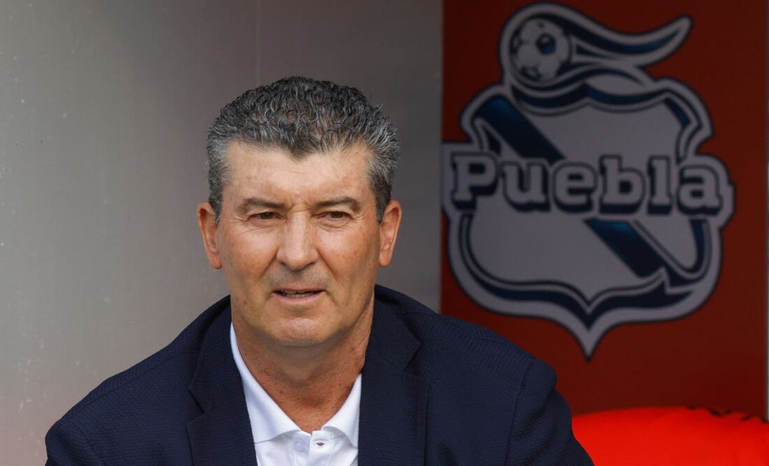 Chepo de la Torre dice que nadie tiene la titularidad asegurada | Foto : EsImagen