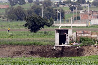 Socavón Puebla. Familia afectada rechaza terreno propuesto para reubicación
