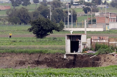 Socavón Puebla. Familia afectada rechaza terreno propuesto para reubicación