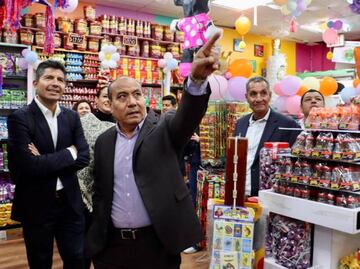 Lalo Rivera se reúne con migrantes poblanos en Nueva Jersey