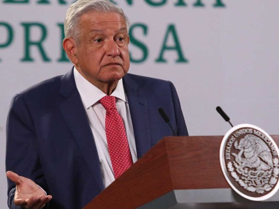 A unas horas de que comiencen campañas, AMLO difunde cartón de “El Fisgón” que critica al PRI y PAN