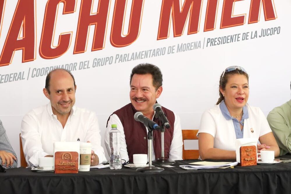 Ignacio Mier Velazco dio conferencia de prensa en Puebla | Especial