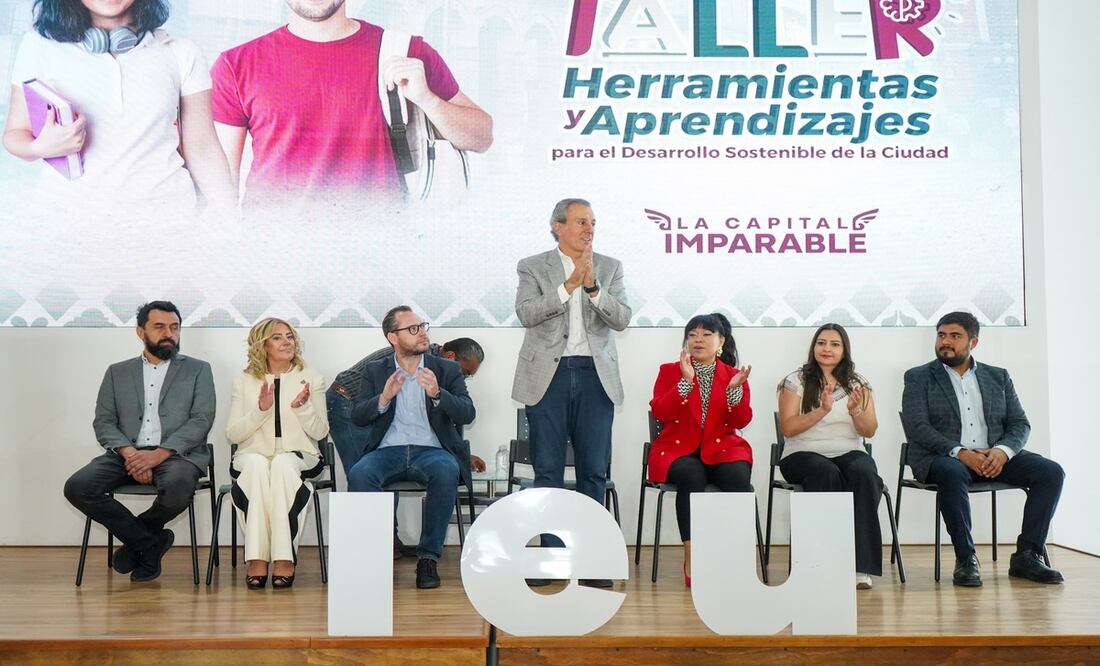 El alcalde Pepe Chedraui, participó en el taller “Herramientas y aprendizajes para el desarrollo sostenible de la ciudad” | Foto: Ayuntamiento de Puebla