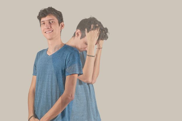 Señales que podrían indicar que tu novio ha dejado atrás su relación anterior. Fuente: Freepik.