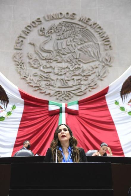 Carolina Beauregard celebra aprobación de la reforma sobre créditos del Fovissste 