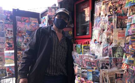 Don Esteban, un voceador que no se rinde a pesar de la tecnología