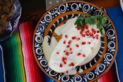 Alto al chile en nogada fake, gestionan Certificación de Marca del platillo