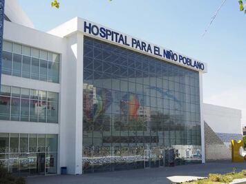 Dos personas siguen hospitalizadas tras explosiones de polvorines en Puebla