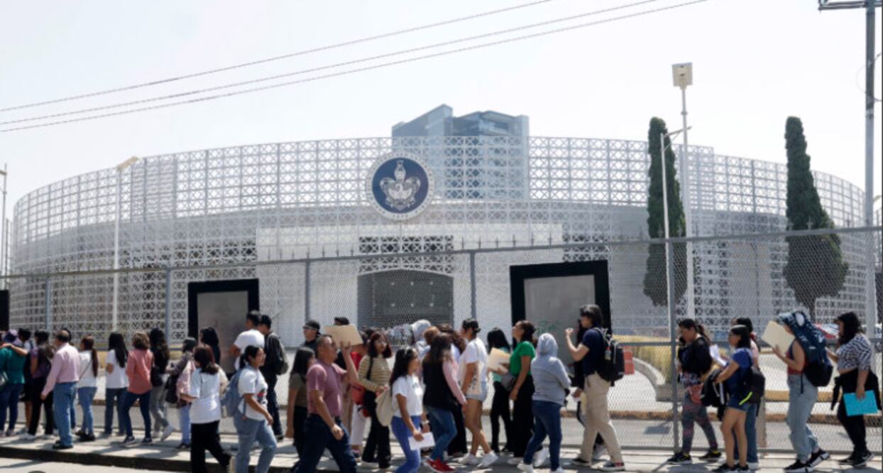 Estos descansos brindan la oportunidad de recuperar energías y disfrutar de un merecido tiempo libre entre cada semestre.
Foto: Producción El Universal Puebla