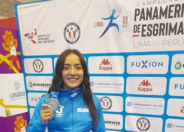 Alumna de la BUAP gana medalla de plata en campeonato panamericano de esgrima