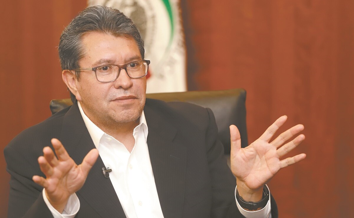 No me voy a ir de Morena, advierte Ricardo Monreal a sus detractores