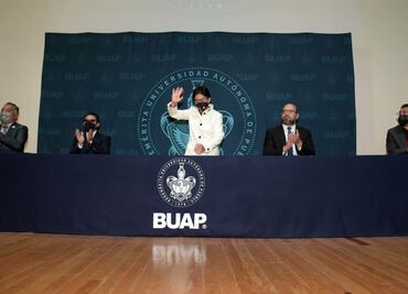 Lilia Cedillo destaca la labor de la Facultad de Administración