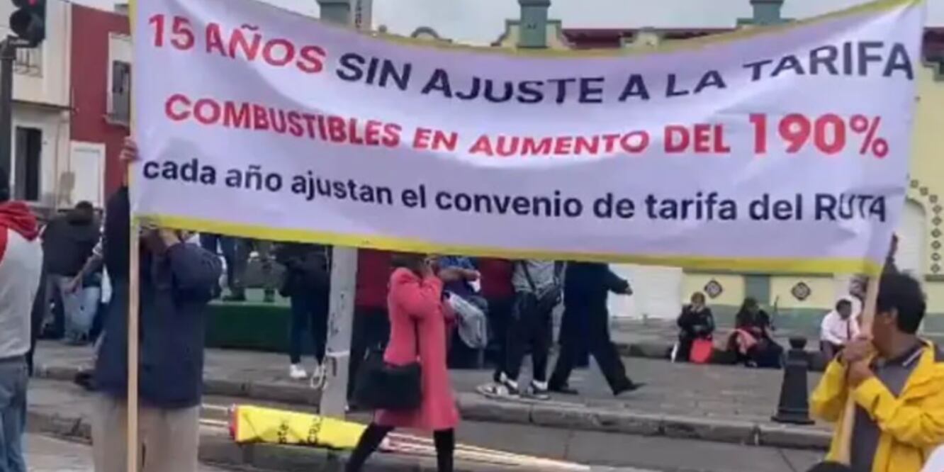 Transportistas plantean incremento de tarifa de 8.50 a 19 pesos, en Puebla / Foto: Especial