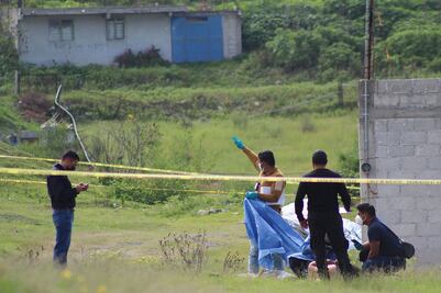 Con cartel firmado por ‘Los Zetas’, tiran cadáver en Playas del Sur