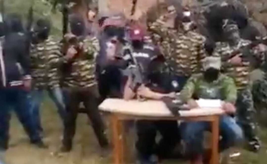 Presuntos sicarios del Cartel de Jalisco Nueva Generación amenazaron en video con realizar una “limpia” | Foto: Especial