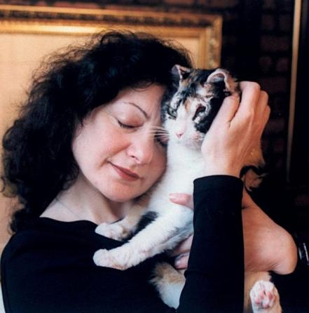 ¡Karen! hoy es Día Internacional del Gato