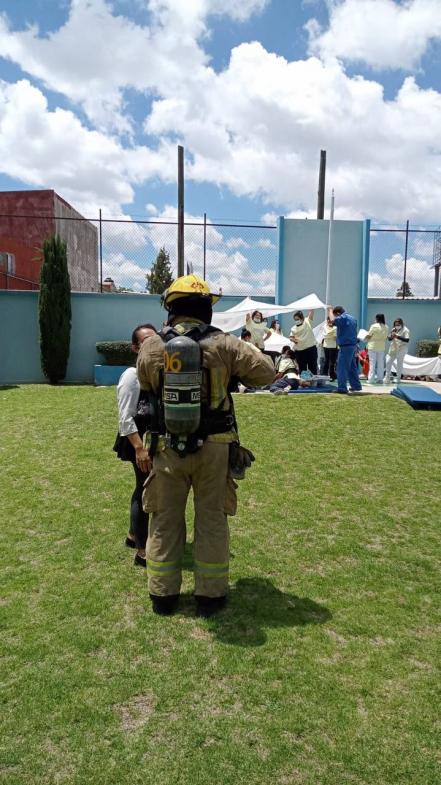 Evacuan guardería por amenaza de bomba; sólo fue el susto