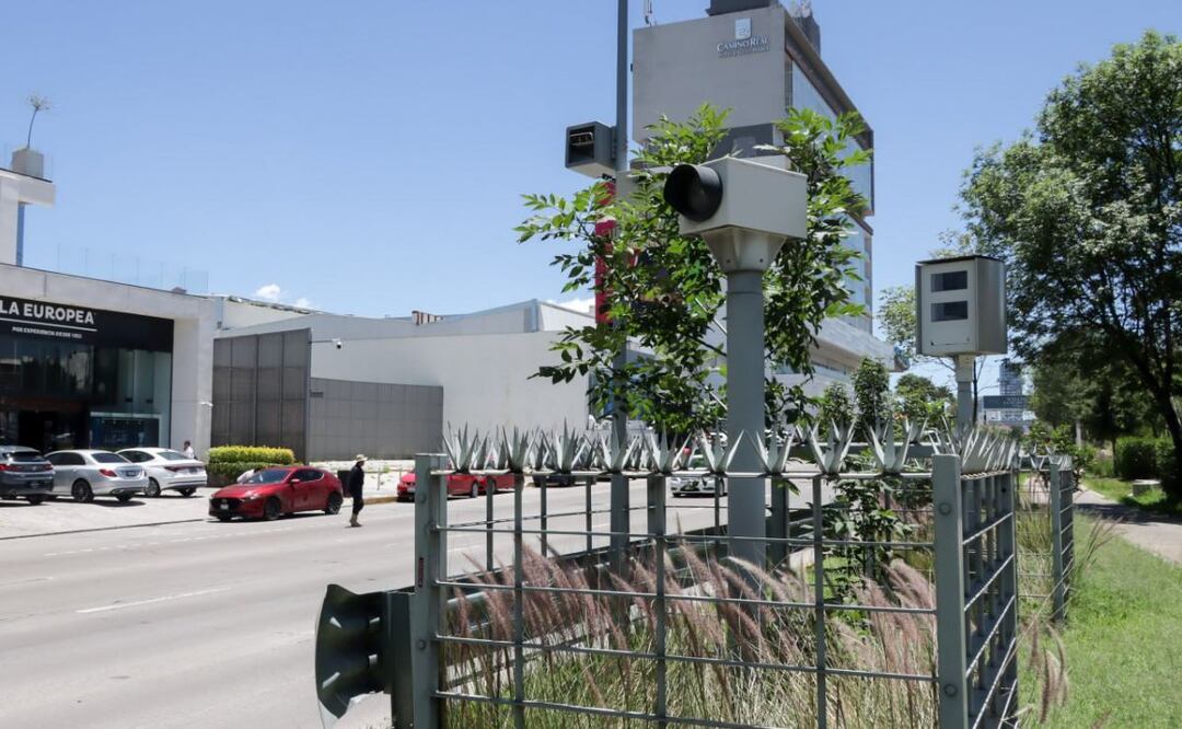 Aún no hay nueva fecha para la aplicación de fotomultas en Vía Atlixcáyotl | Foto: Agencia Es Imagen para El Universal Puebla
