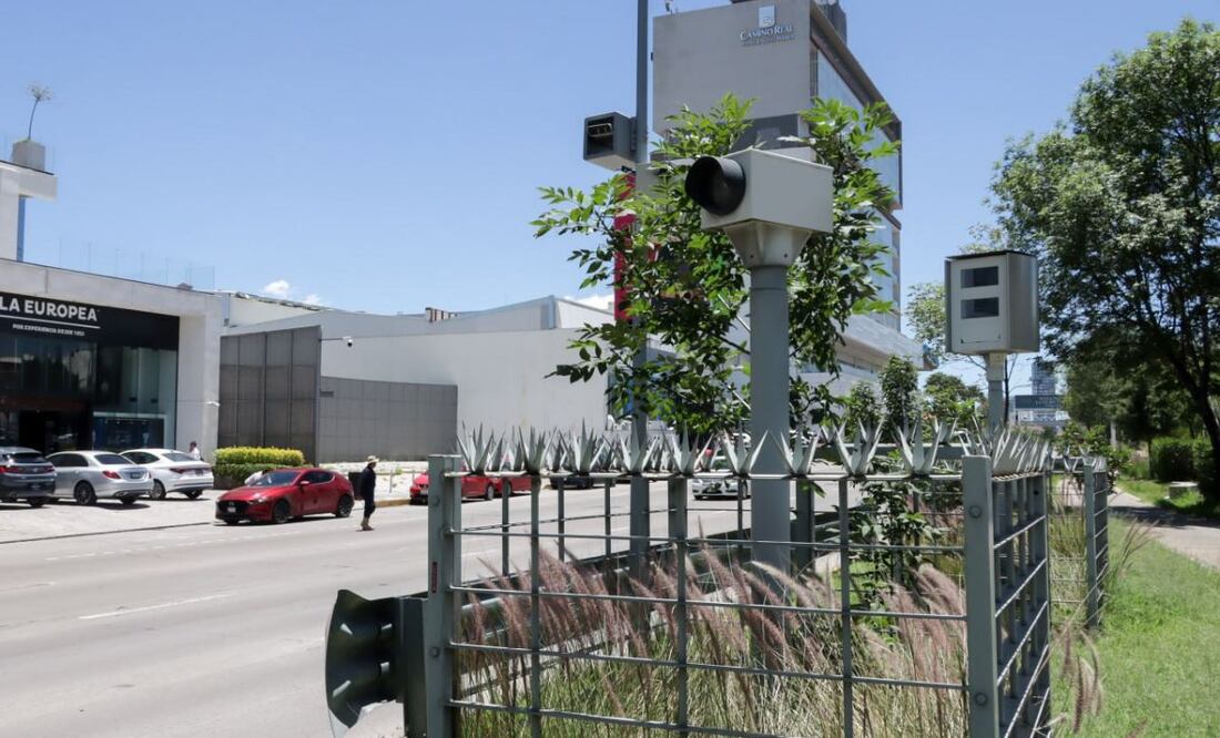 Aún no hay nueva fecha para la aplicación de fotomultas en Vía Atlixcáyotl | Foto: Agencia Es Imagen para El Universal Puebla