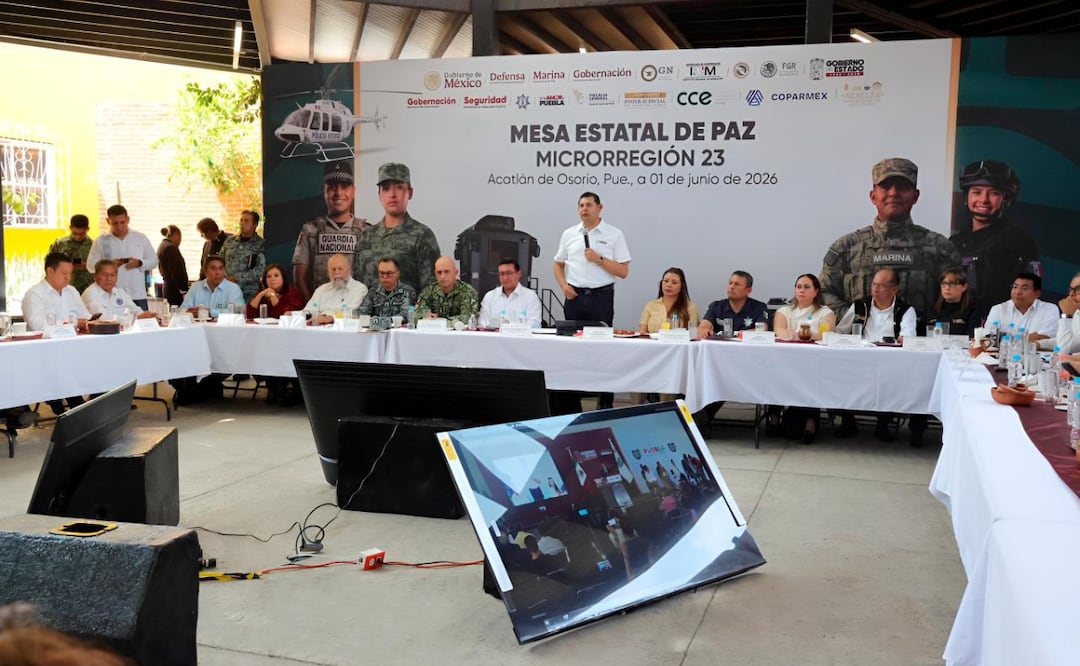 Armenta encabeza mesa de seguridad en la Mixteca | Foto: Gobierno de Puebla.