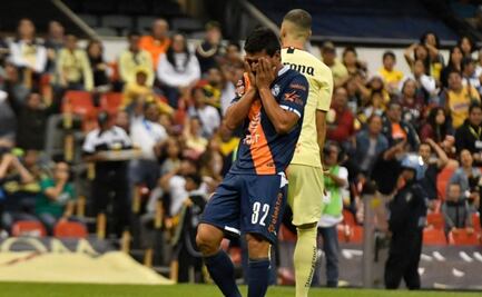 Futbolistas también reciben la tarjeta roja del árbitro electoral por violar las reglas